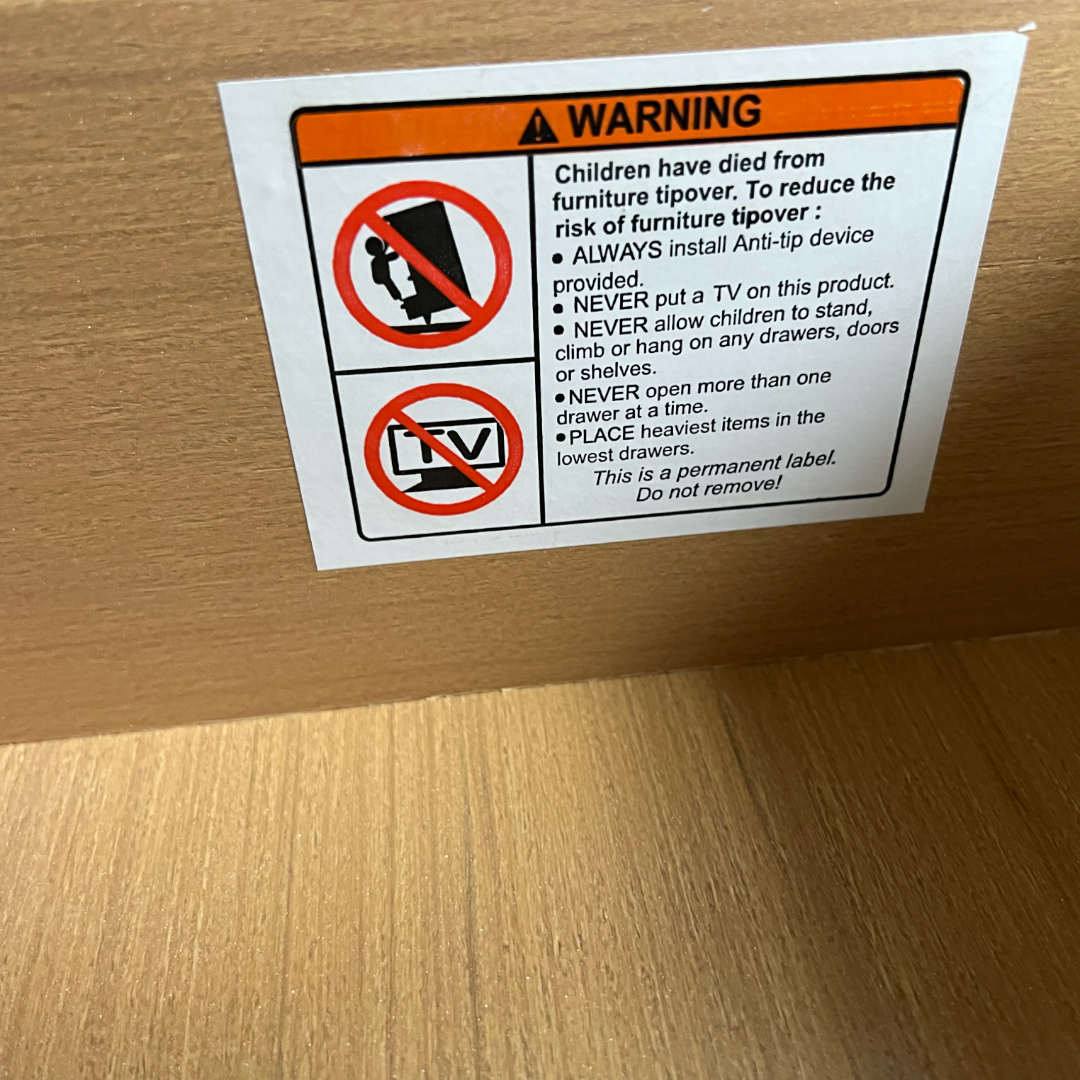 Wrought Studio Ishaque Drawer Dresser and Drawer Chest Set