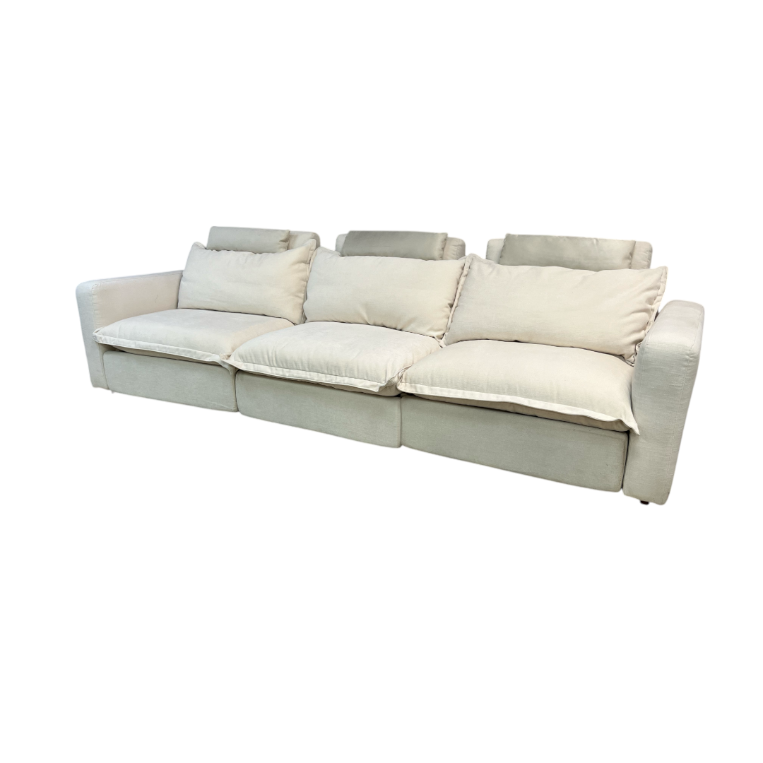 HomeBody Luxe Sofa With Recliners (9)
